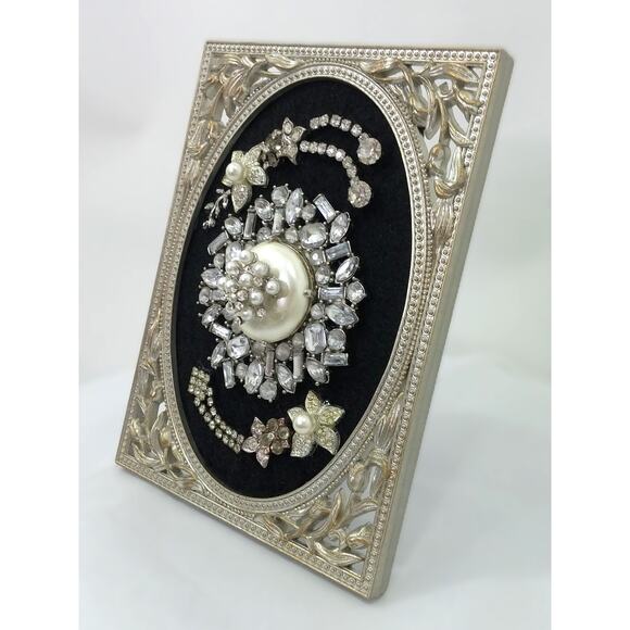 PRICE DROP! Hand Crafted Framed Floral Art - Vintage Mid-Century Rhinestone - Picture 4 of 14